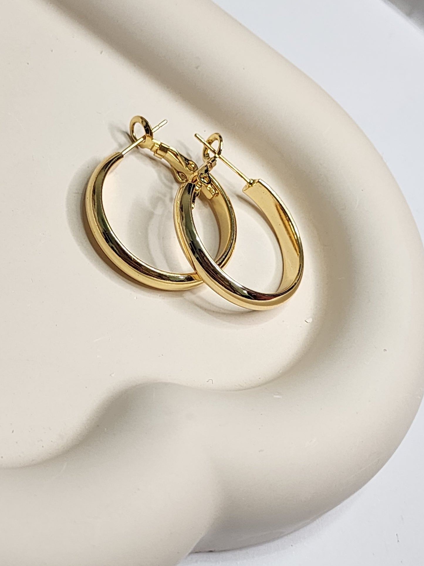 MNE025 Casual Earring