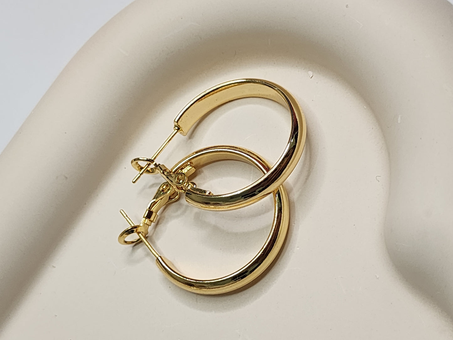 MNE025 Casual Earring