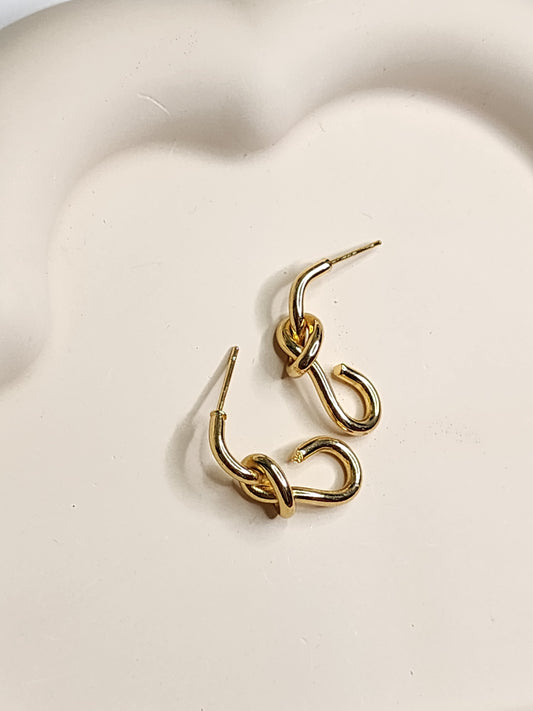 MNE028 Casual Earring