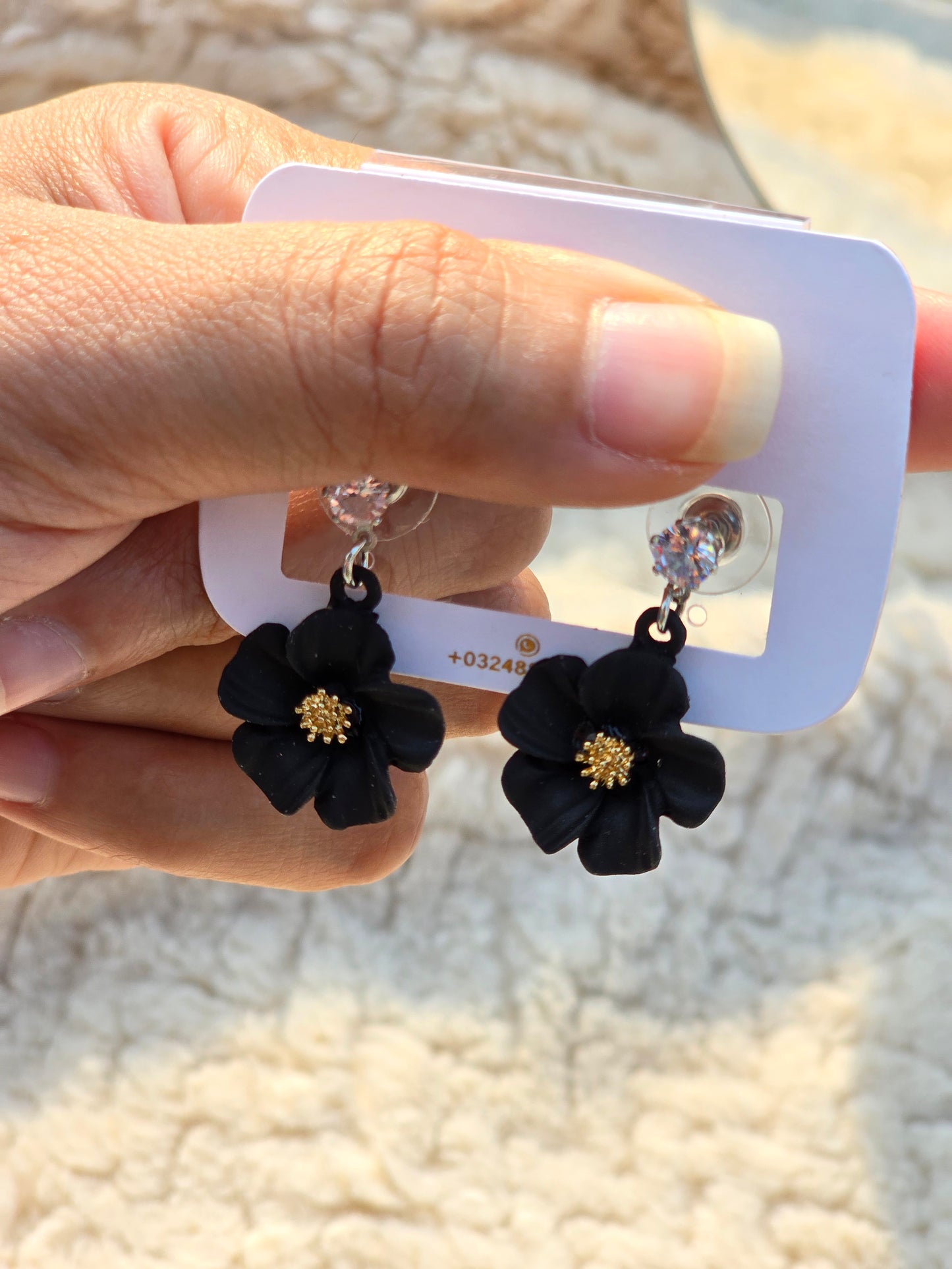 MNE001 Casual Earring