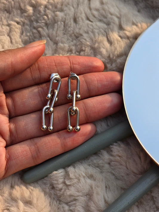 MNE004 Casual Earring