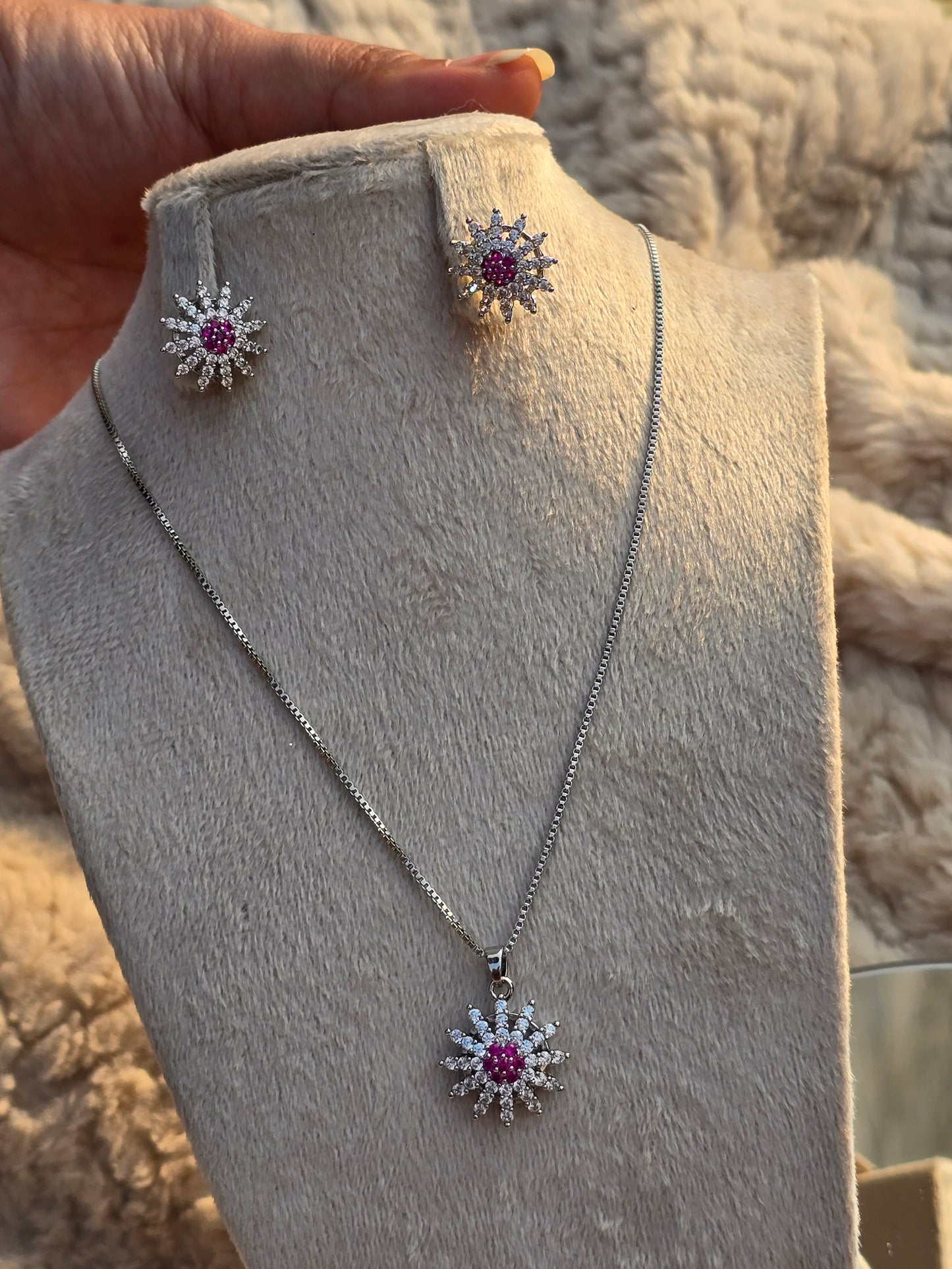 MNN007 Necklace
