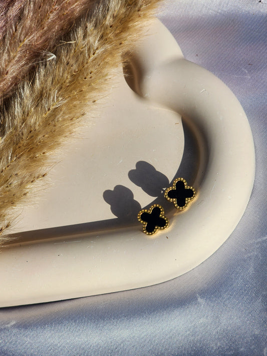 MNE035 Casual Earring