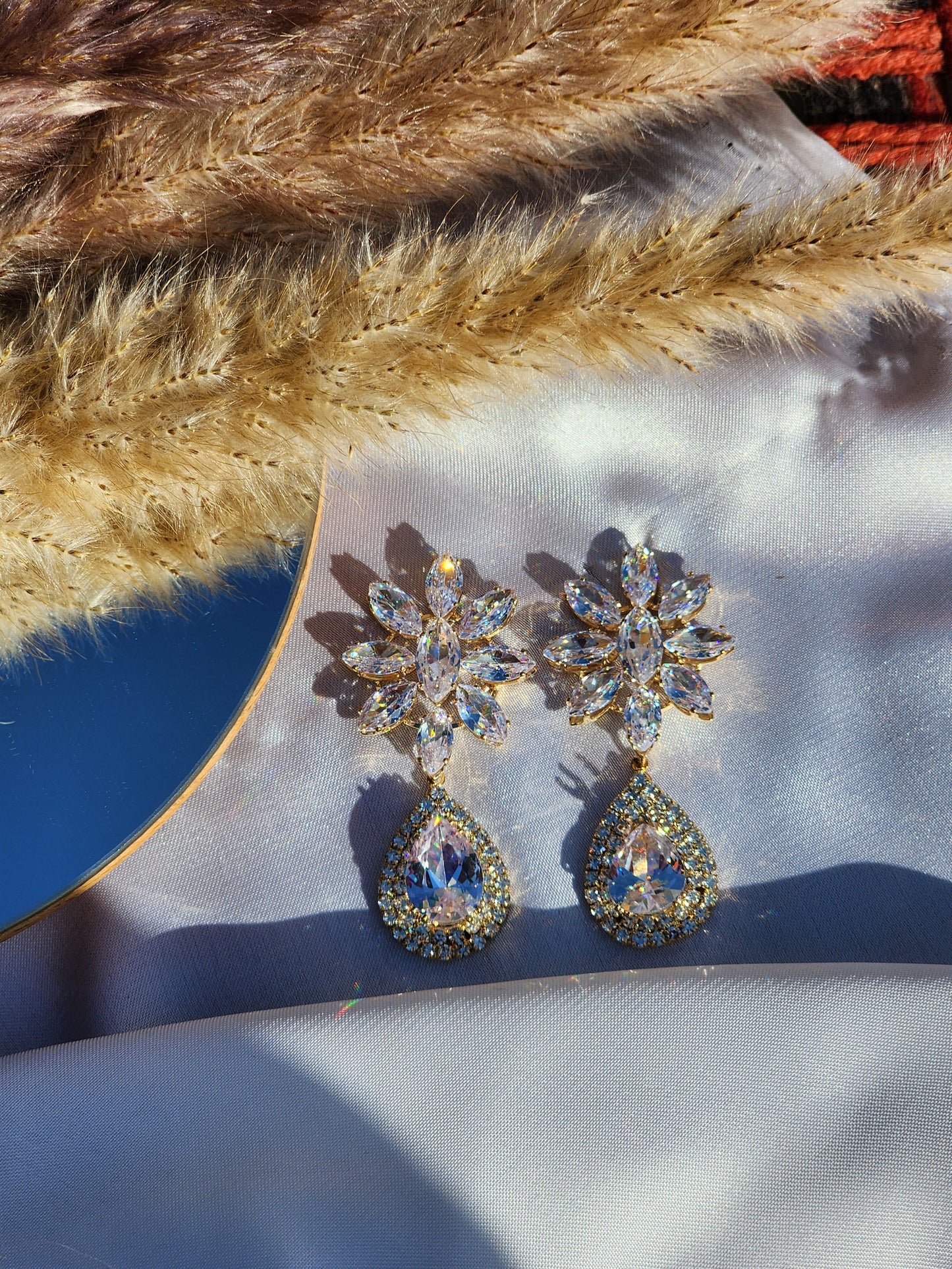 MNE040 Casual Earring