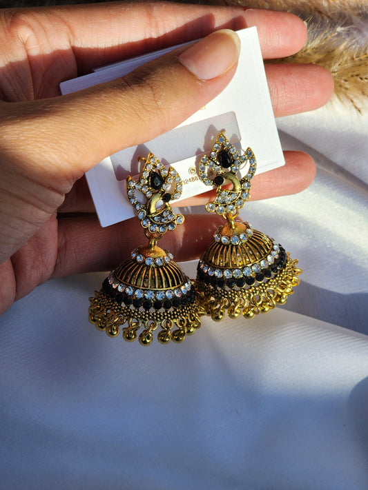 MNE041 Casual Earring