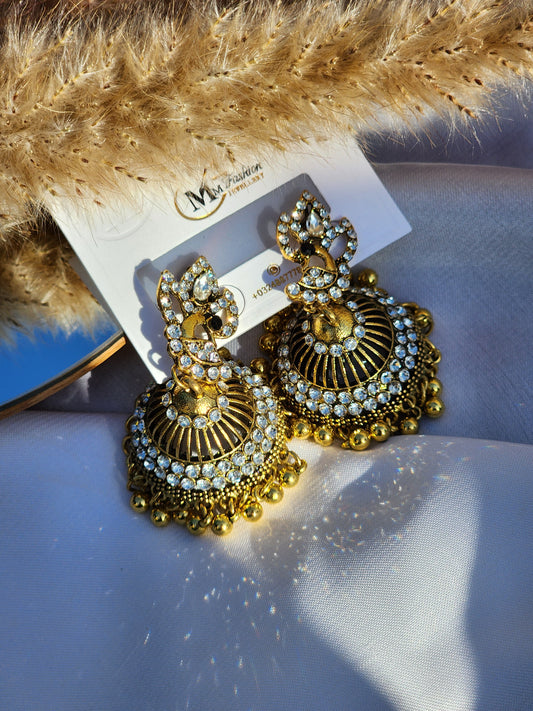MNE043 Casual Earring