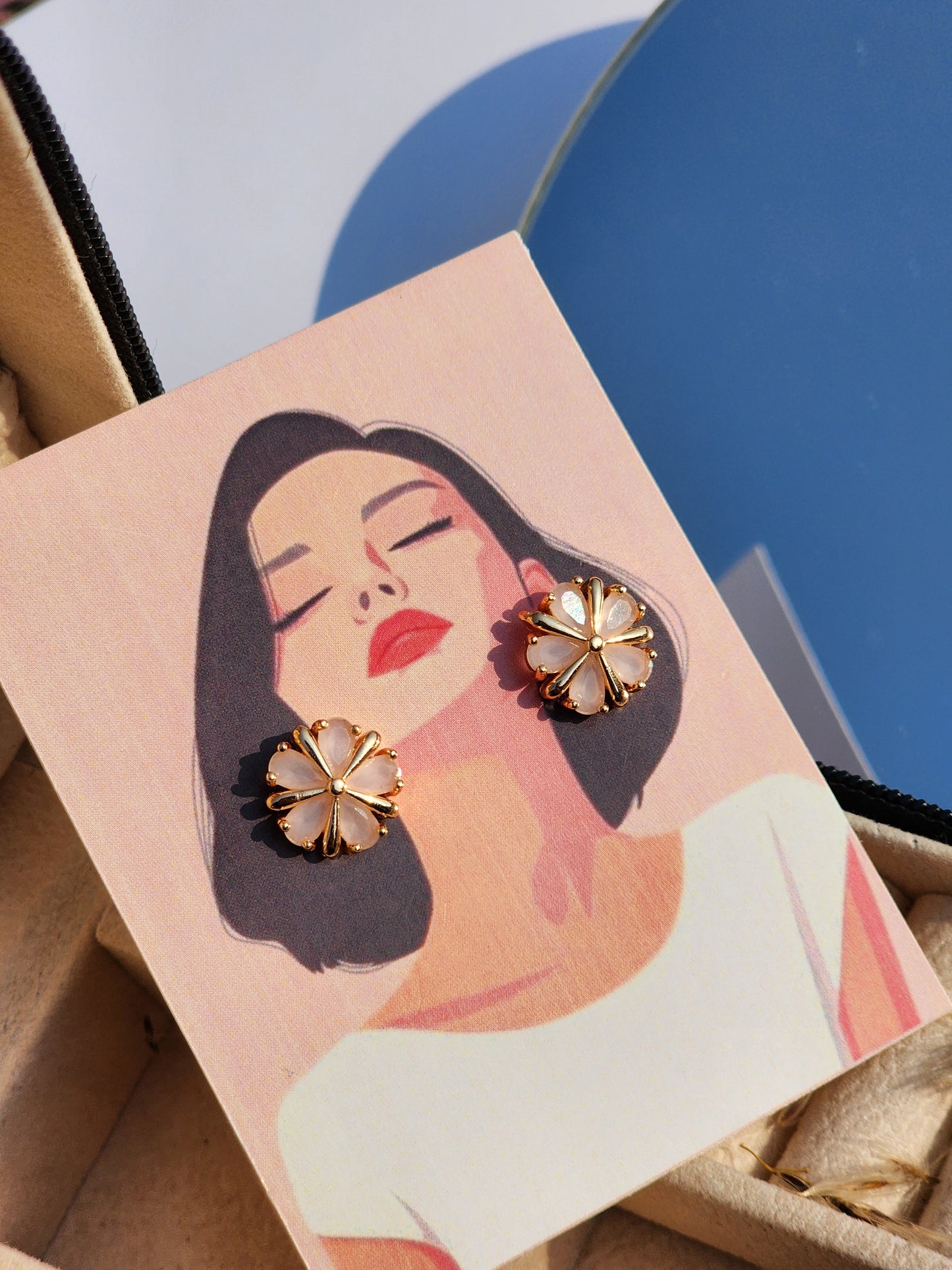 MNE052 Casual Earring