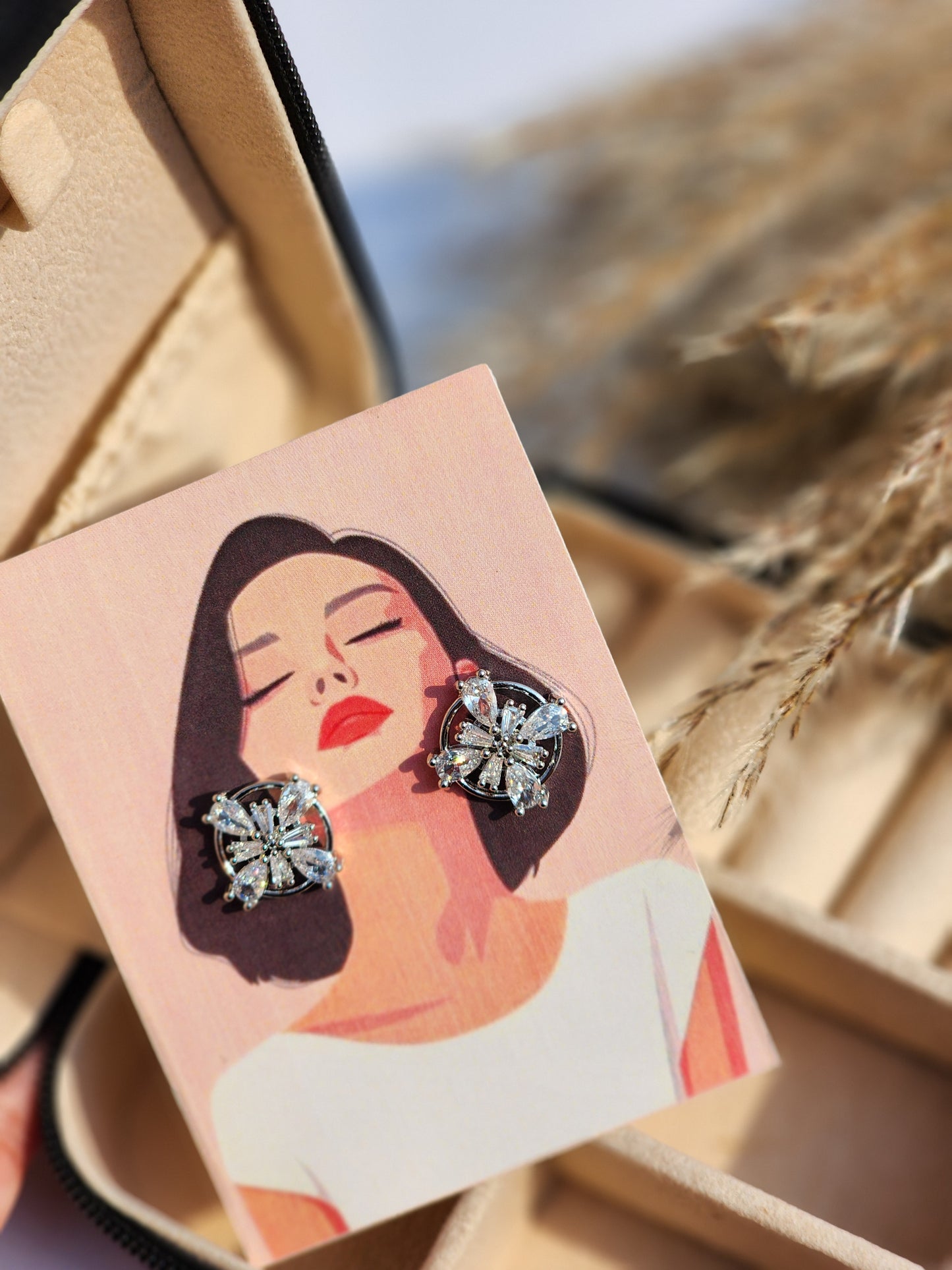 MNE049 Casual Earring