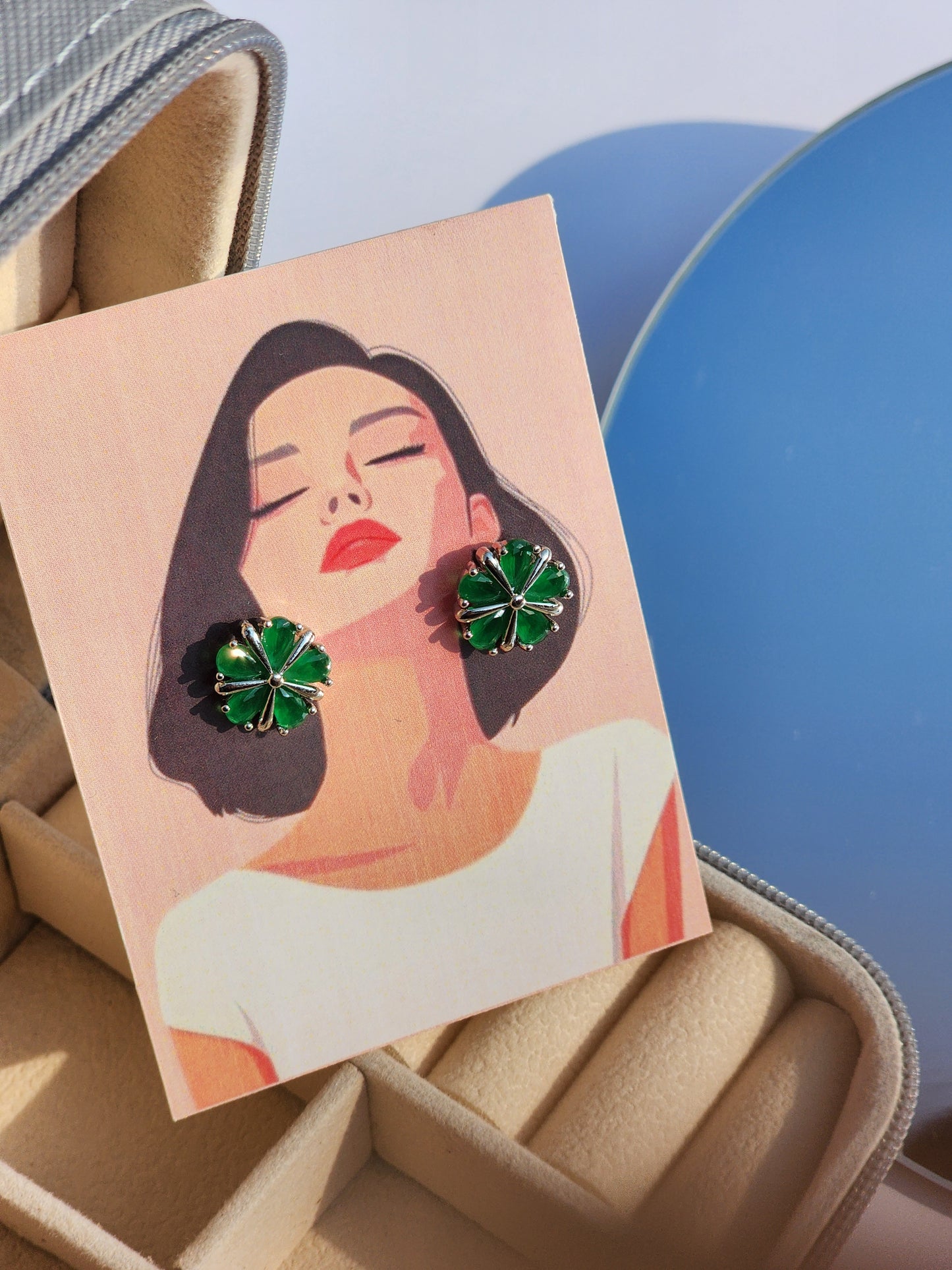 MNE051 Casual Earring