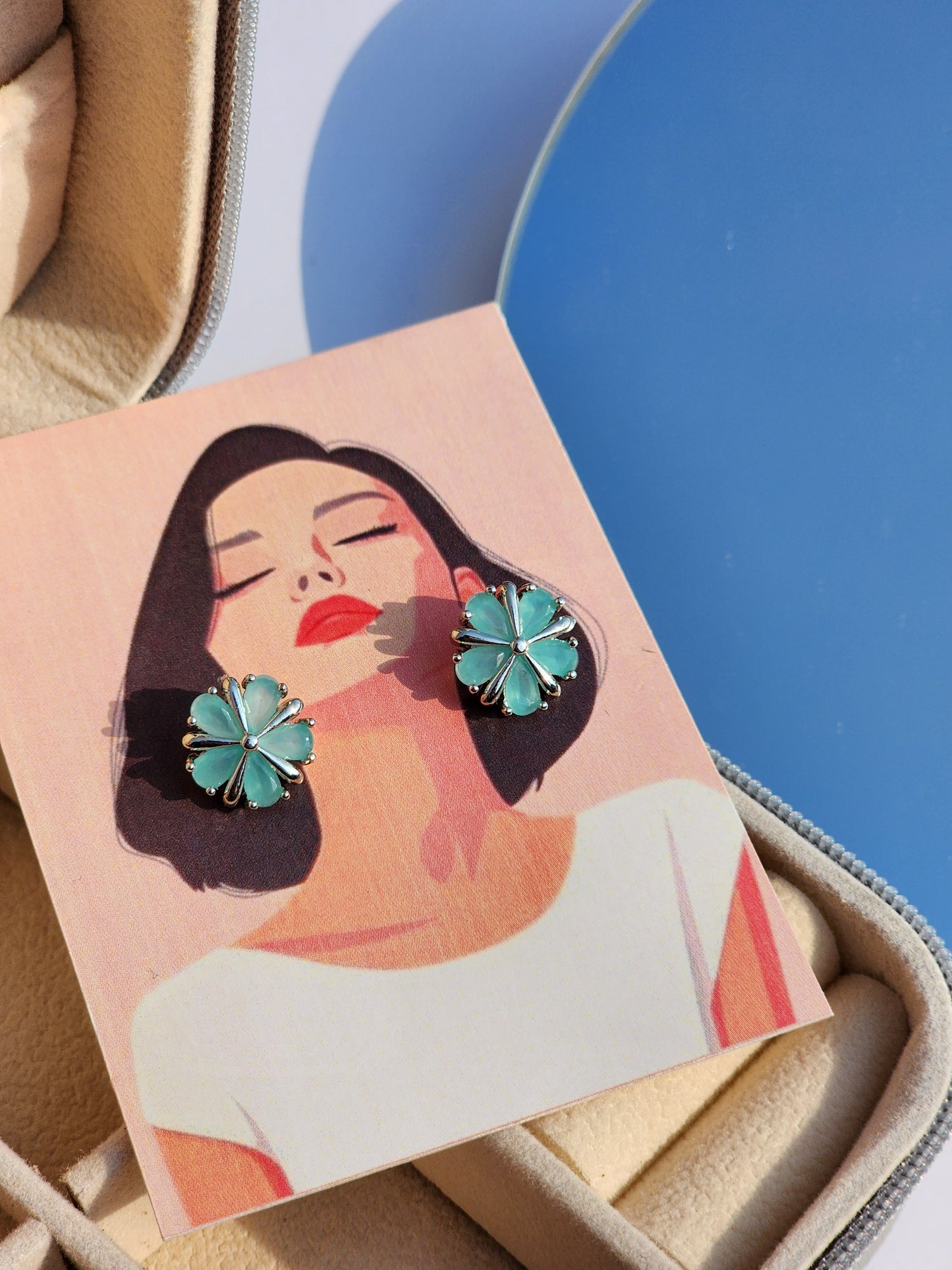 MNE051 Casual Earring