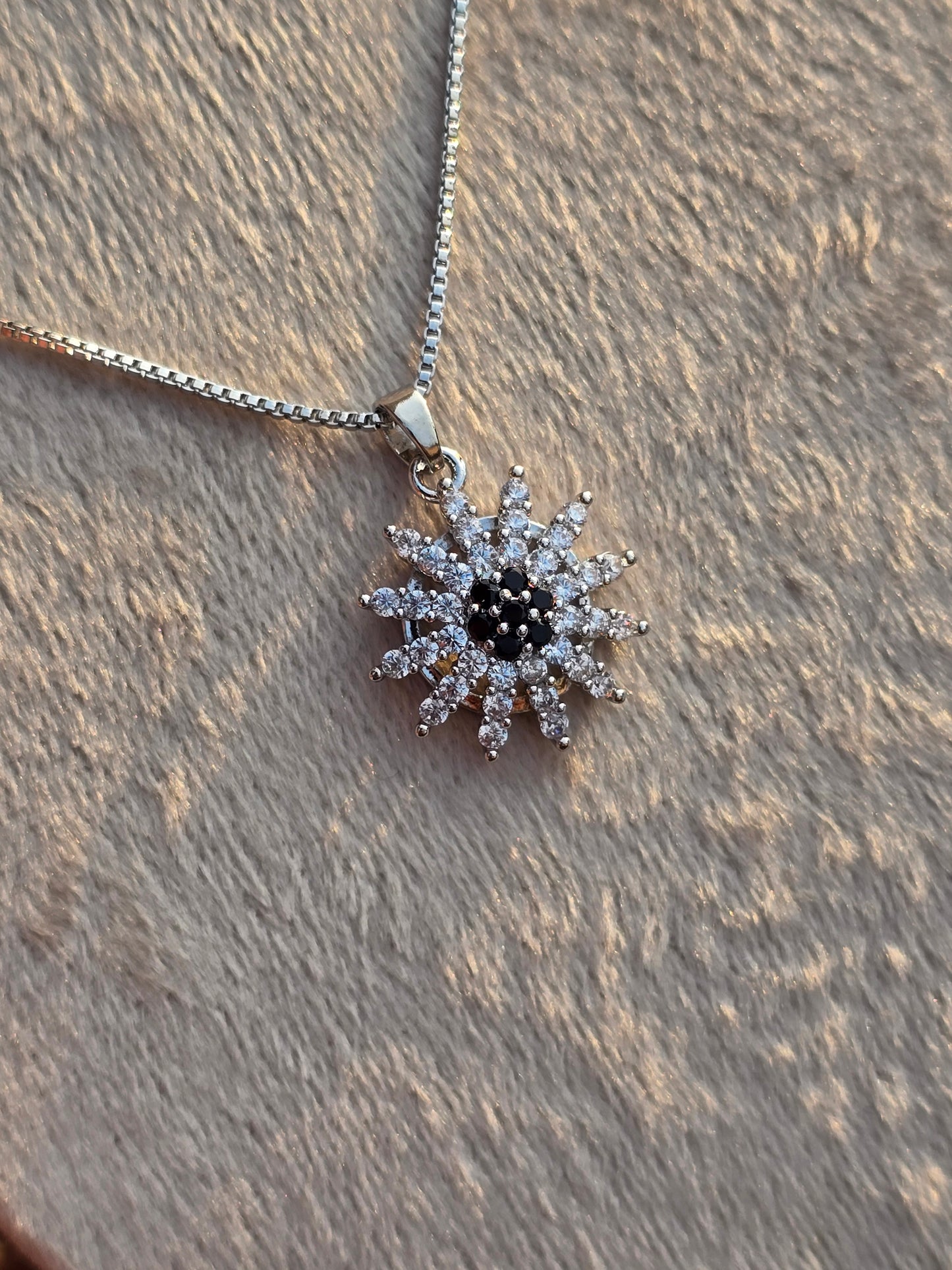 MNN010 Necklace