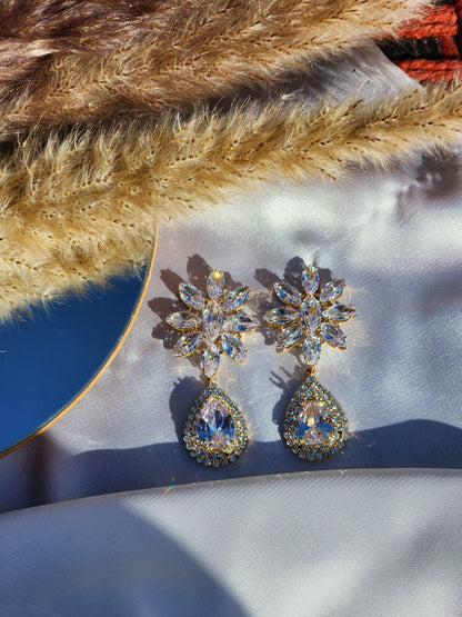 MNE040 Casual Earring